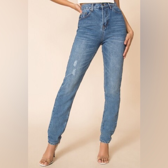 super down Ashley High Rise Jeans in Mid Blue Wash Size Medium - Picture 9 of 10